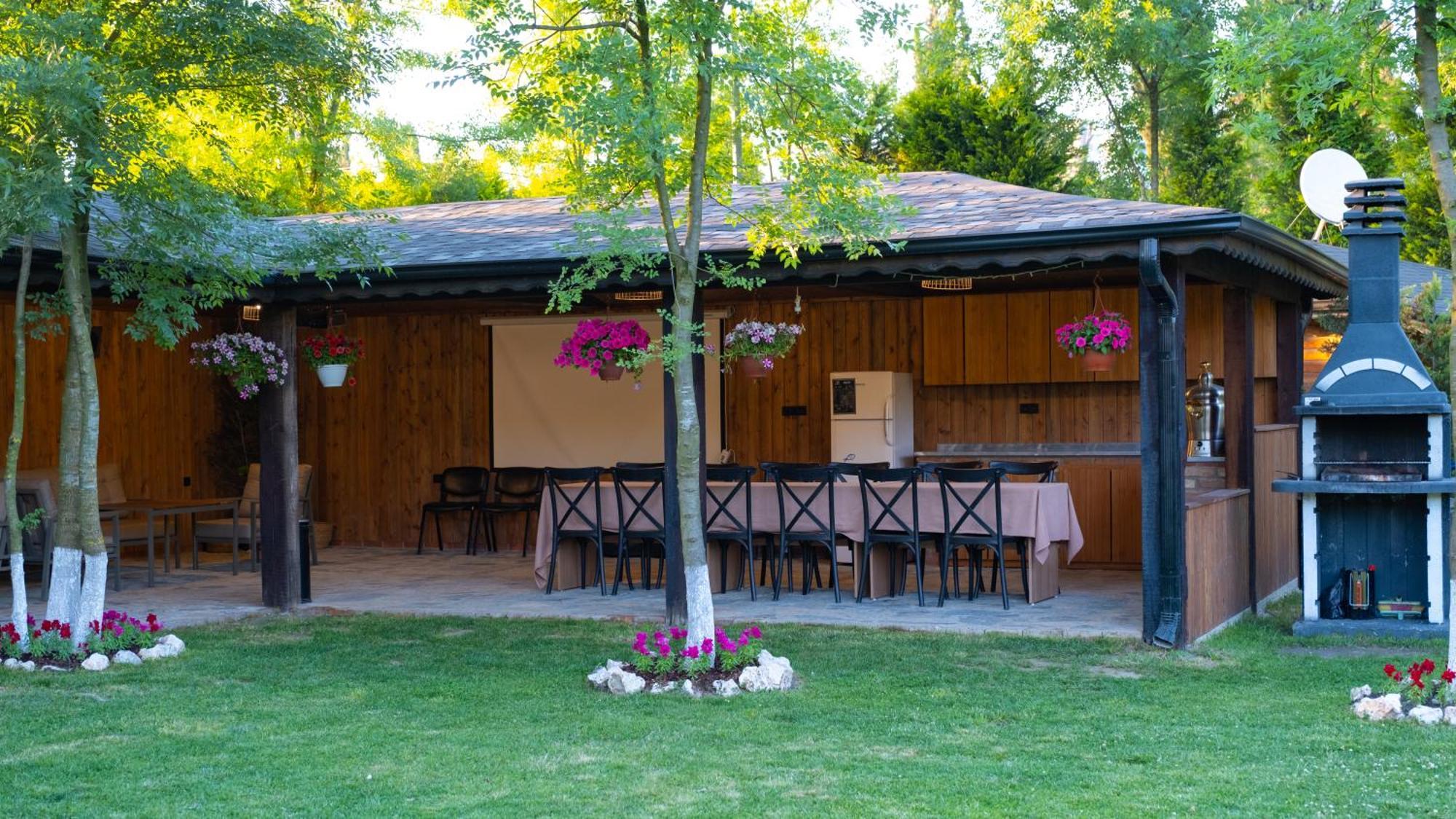 Sapanca Cayir Cimen Otel Exterior photo